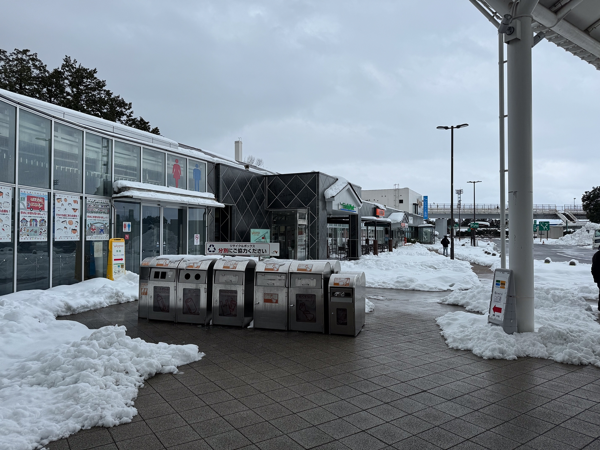 大好きな多賀SAにて。